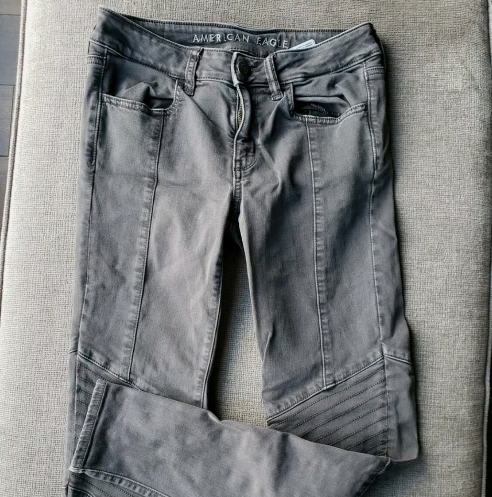 American Eagle Grey size 4 Jeans